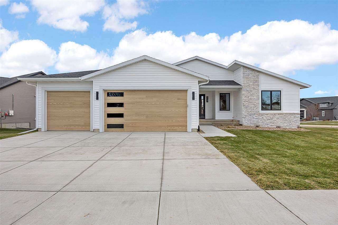 717 Pointer Cir Center Point, IA 52213 - Thumbnail 3