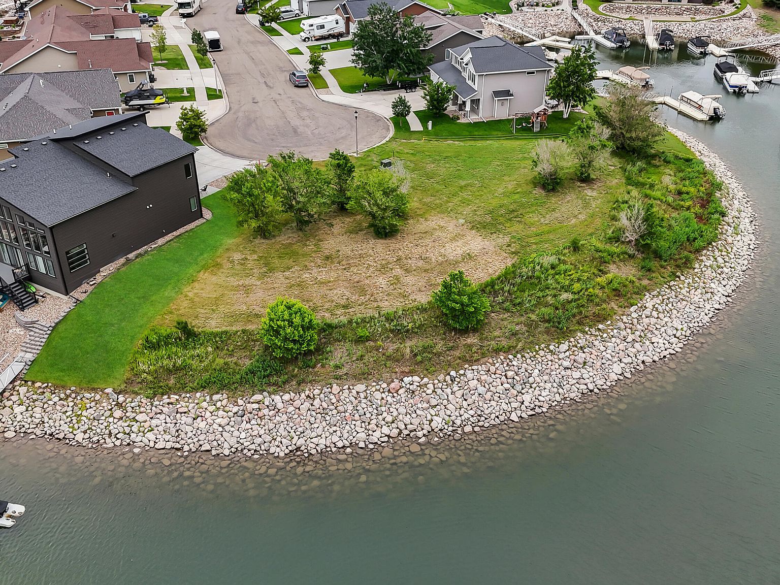 2207 Bridgeview Ct SE Mandan, ND 58554 - Thumbnail 3