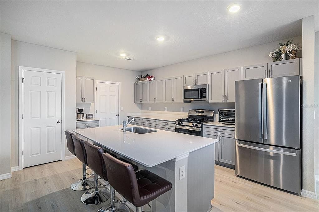 12940 Hawkstone Trail Blvd Lithia, FL 33547 - Thumbnail 3