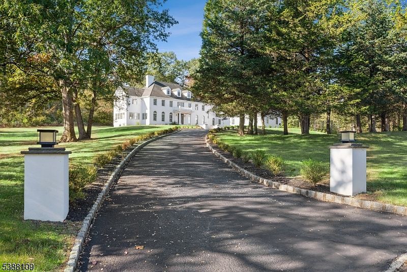 2 Wright Ln Far Hills, NJ 07931 - Thumbnail 3
