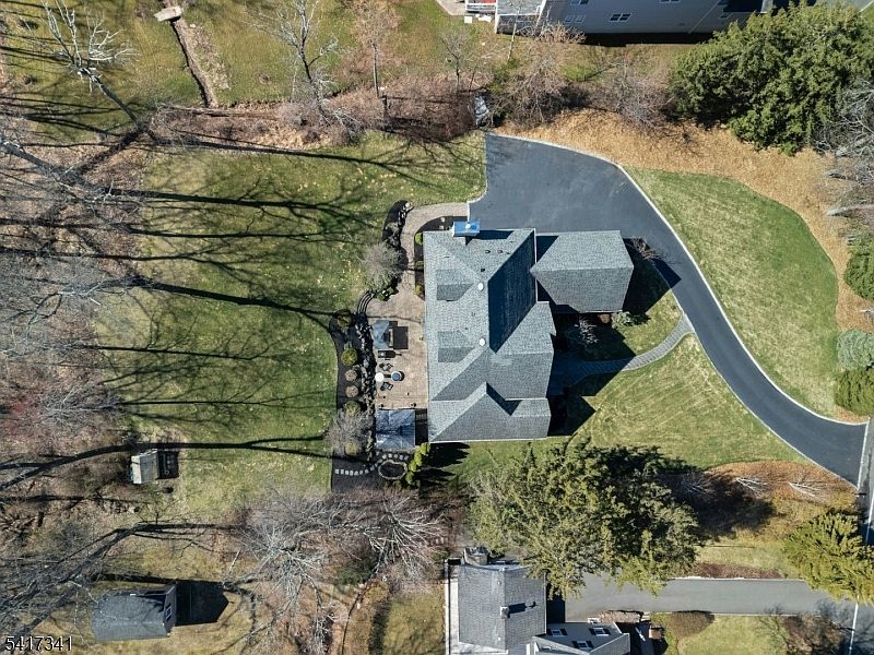 916 Valley Rd Watchung, NJ 07069 - Thumbnail 3