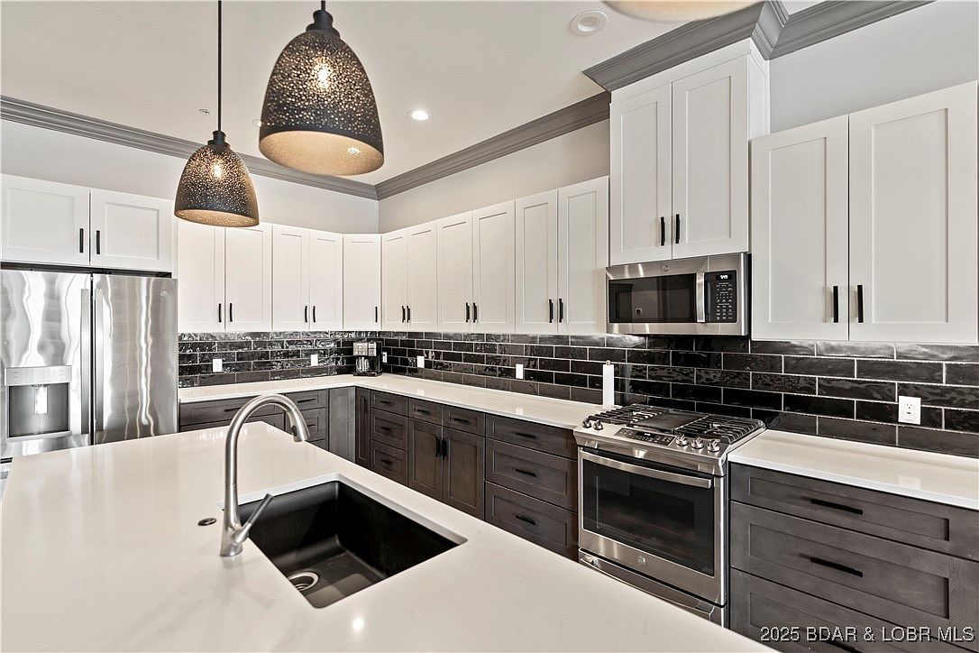 1184 Jeffries Rd Unit 312 Osage Beach, MO 65065 - Thumbnail 3