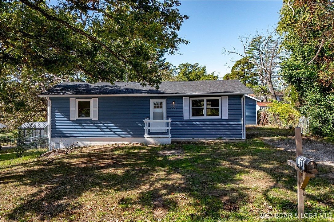 141 Poplar St Camdenton, MO 65020 - Thumbnail 3