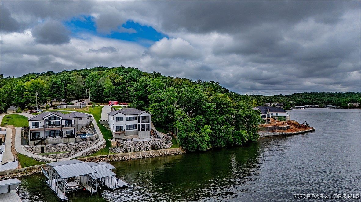 32 Linn Creek Rd Lake Ozark, MO 65049 - Thumbnail 3