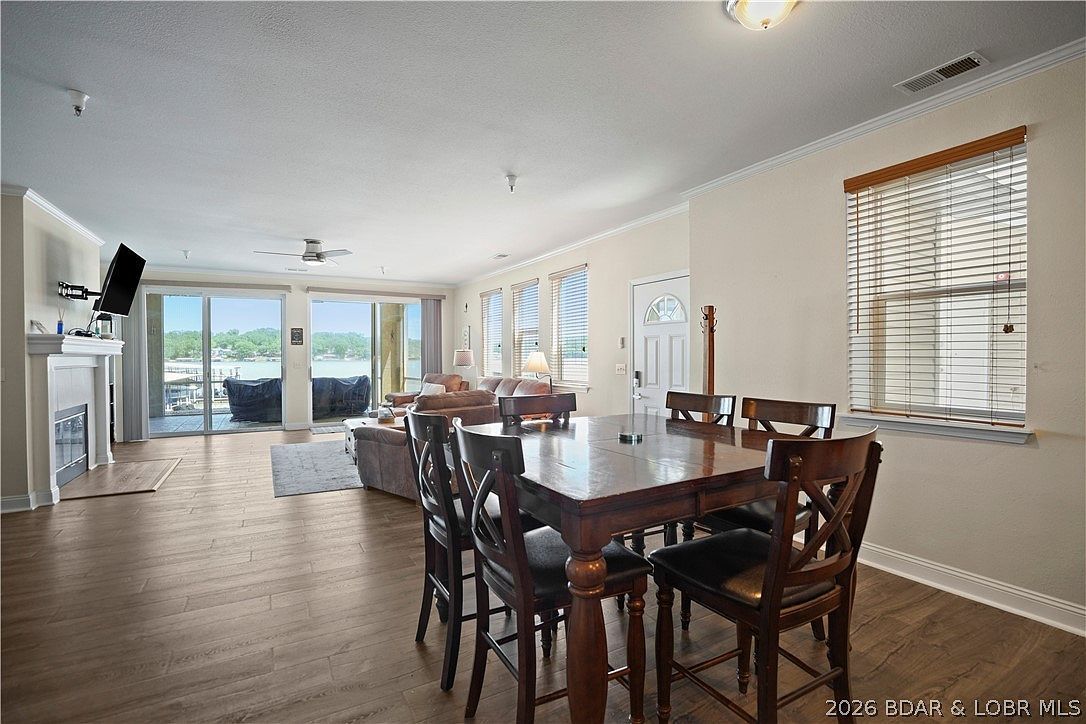 248 Plaza Gardens Ct Unit 1D Camdenton, MO 65020 - Thumbnail 3
