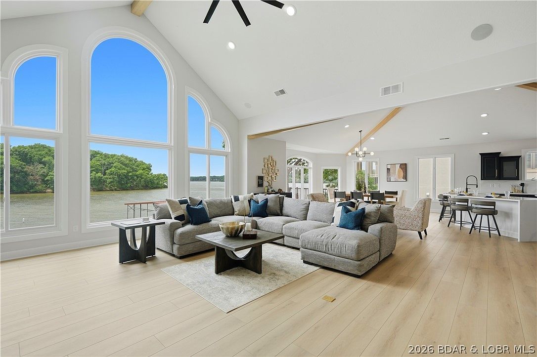 825 Grand View Dr Sunrise Beach, MO 65079 - Thumbnail 3