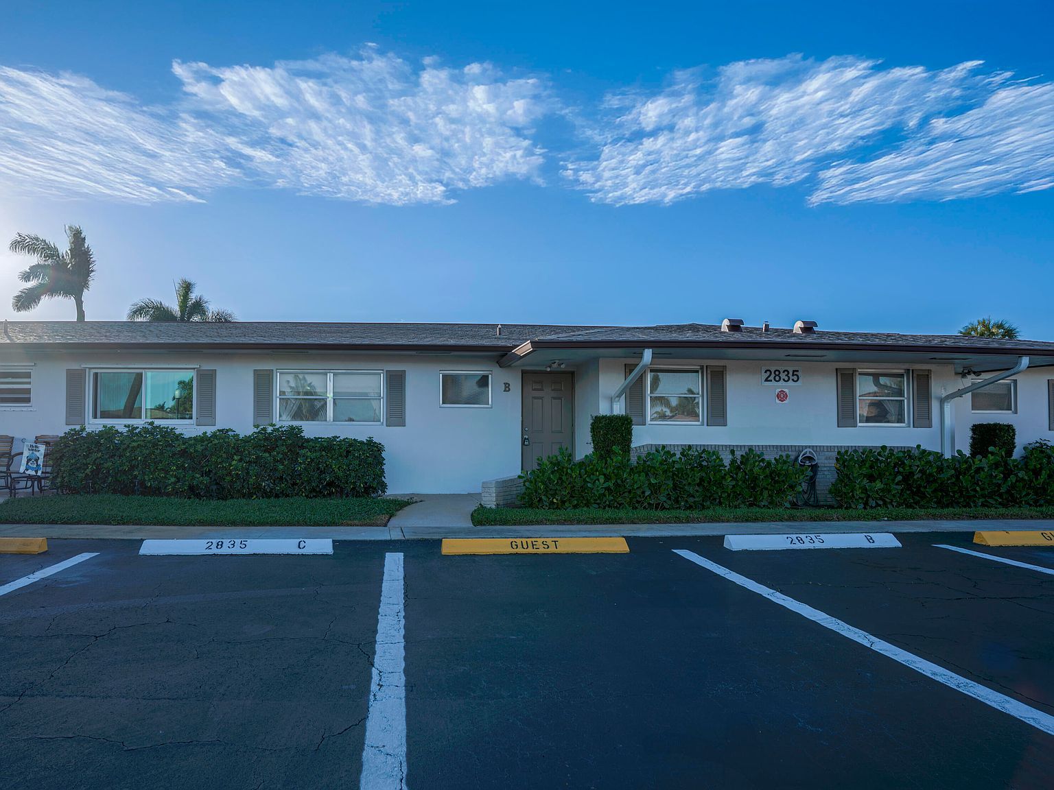 2835 Crosley Dr E APT B West Palm Beach, FL 33415 - Thumbnail 3