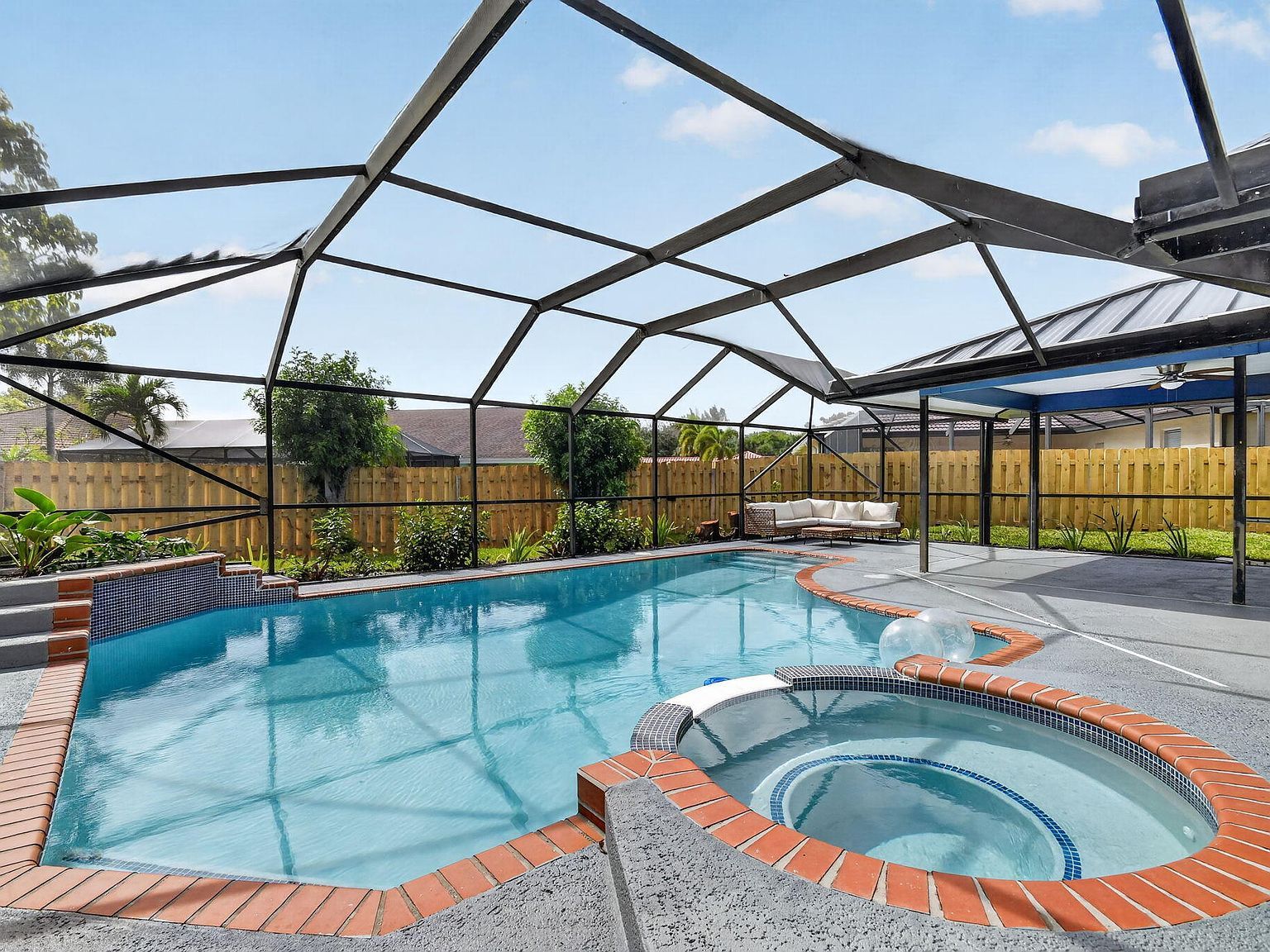 2227 Vernon St Lake Worth, FL 33460 - Thumbnail 3