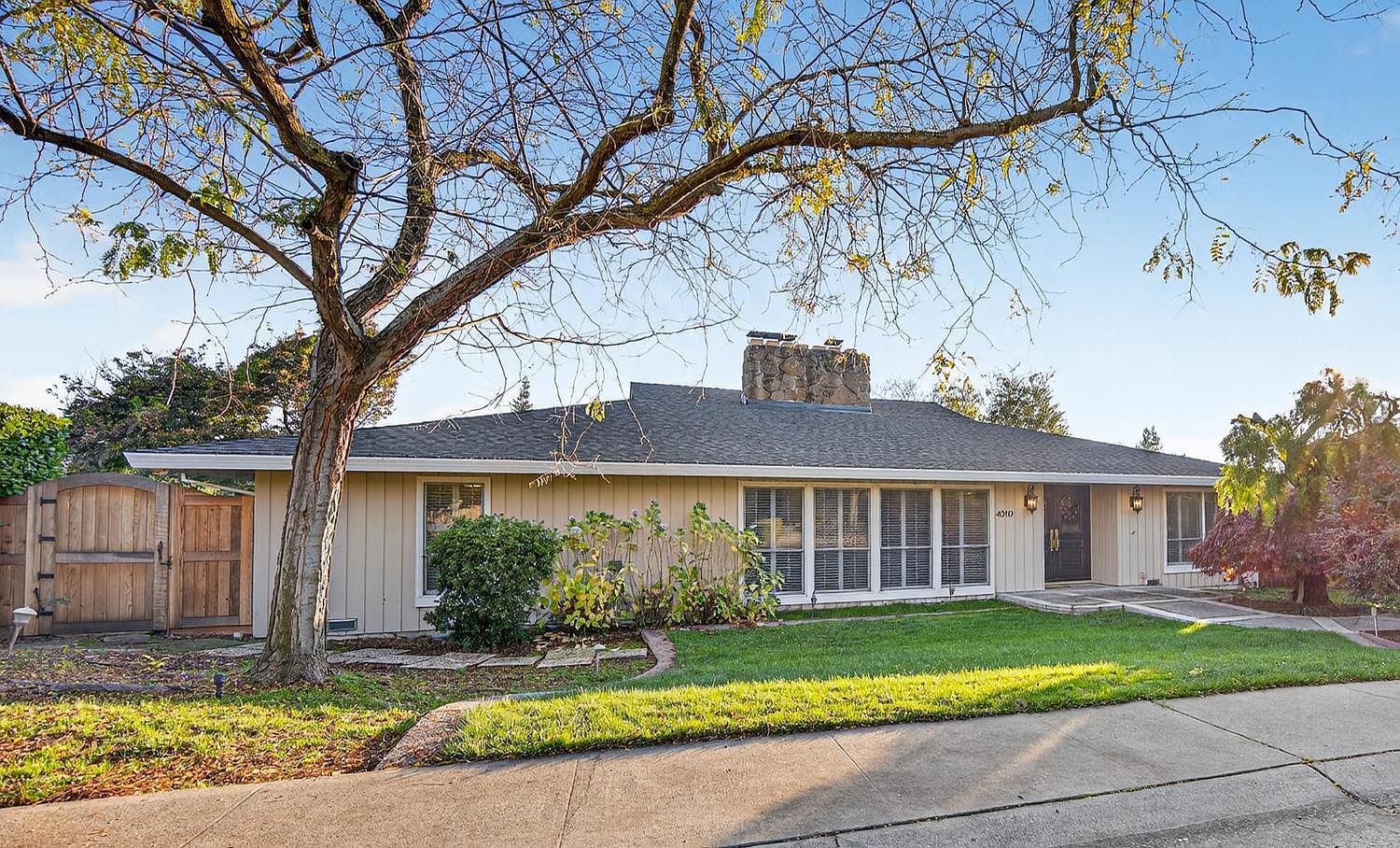 4010 Wycombe Dr Sacramento, CA 95864 - Thumbnail 3