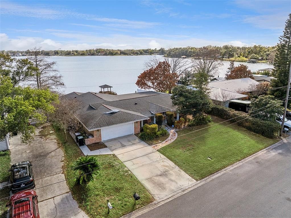 894 W Lake Holden Point Orlando, FL 32805 - Thumbnail 3