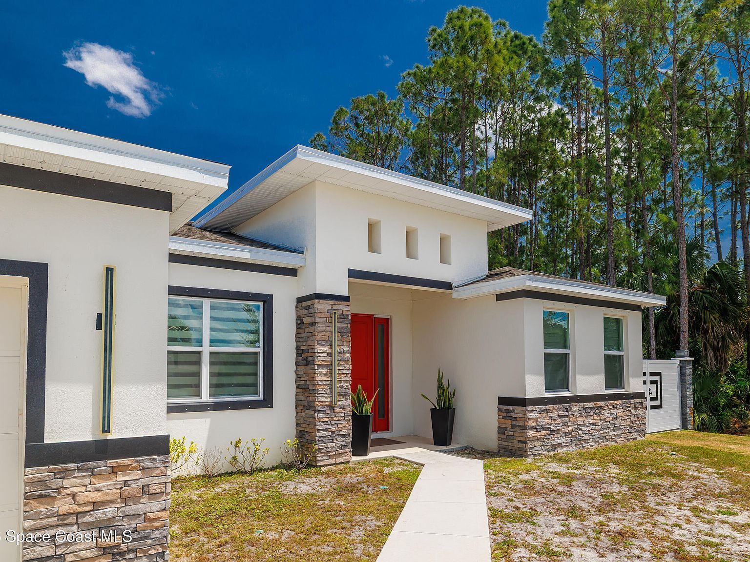 457 Tillman Ave SW Palm Bay, FL 32908 - Thumbnail 3