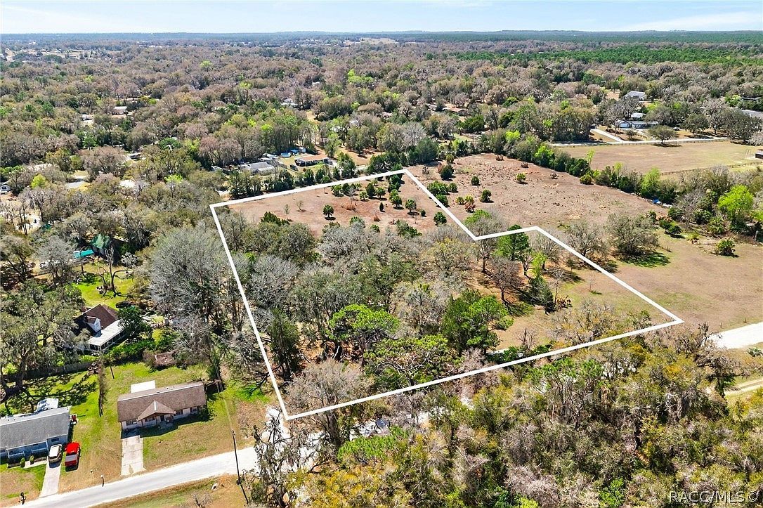 7610 E Spanish Trl Floral City, FL 34436 - Thumbnail 3