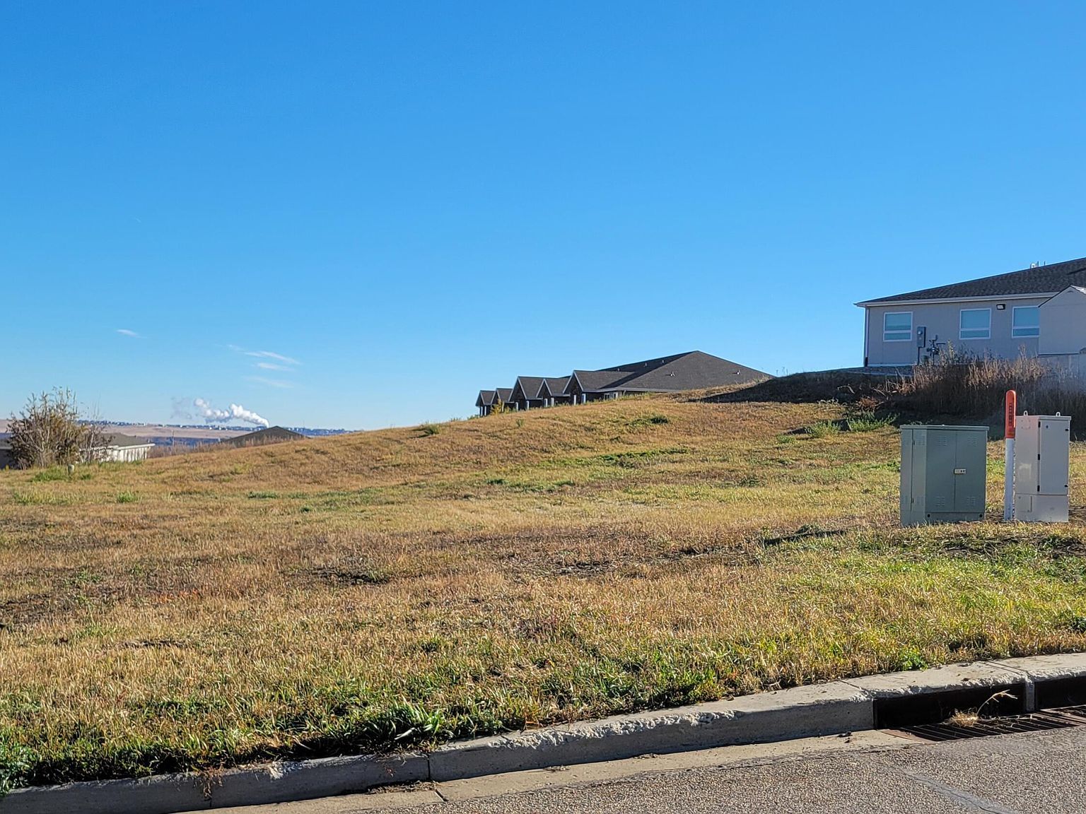 2928 Jude Ln NW Mandan, ND 58554 - Thumbnail 3