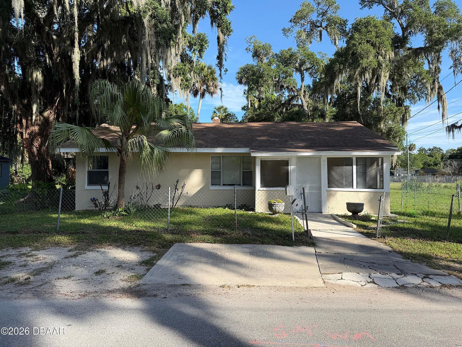 921 Winchester St Daytona Beach, FL 32114 - Thumbnail 3