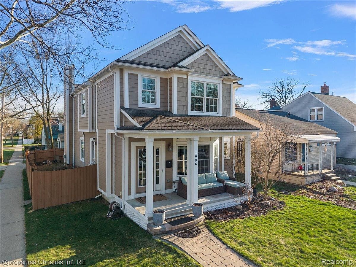 1996 Haynes Ave Birmingham, MI 48009 - Thumbnail 3