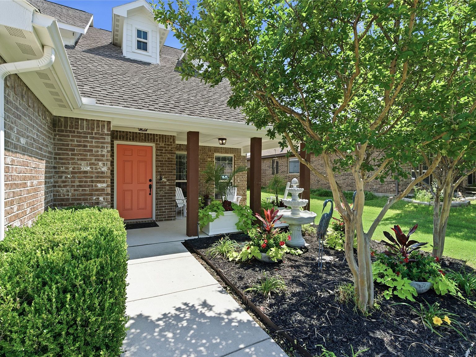 508 Kriston Dr Azle, TX 76020 - Thumbnail 3