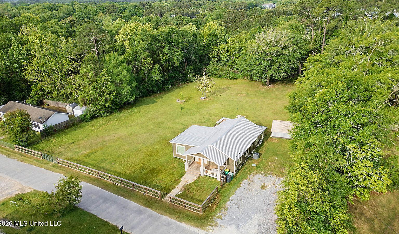7101 Wayne Ln Biloxi, MS 39532 - Thumbnail 3