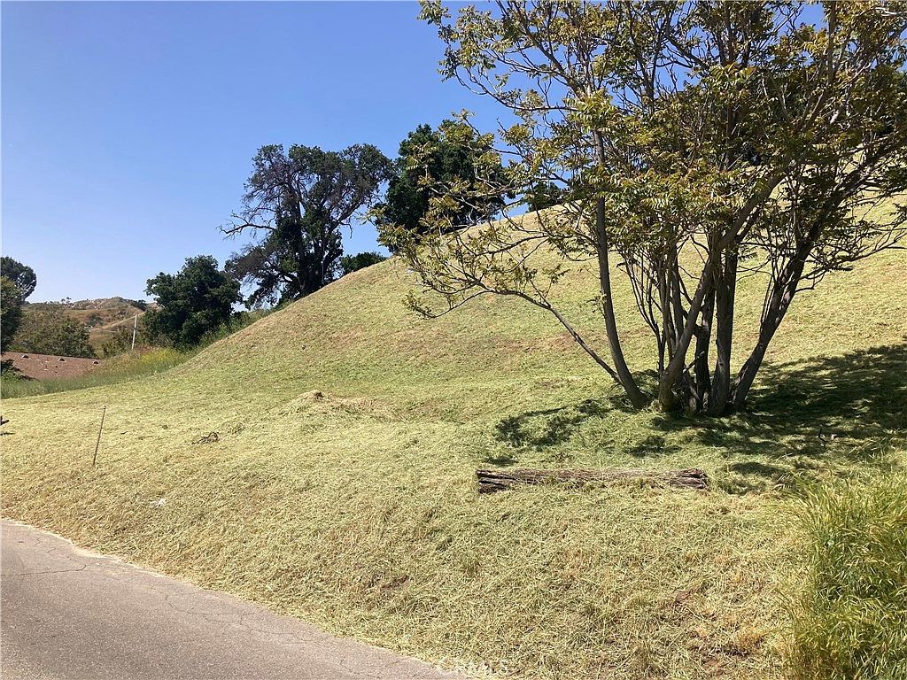 15 Driver Ave #15 Castaic, CA 91384 - Thumbnail 3