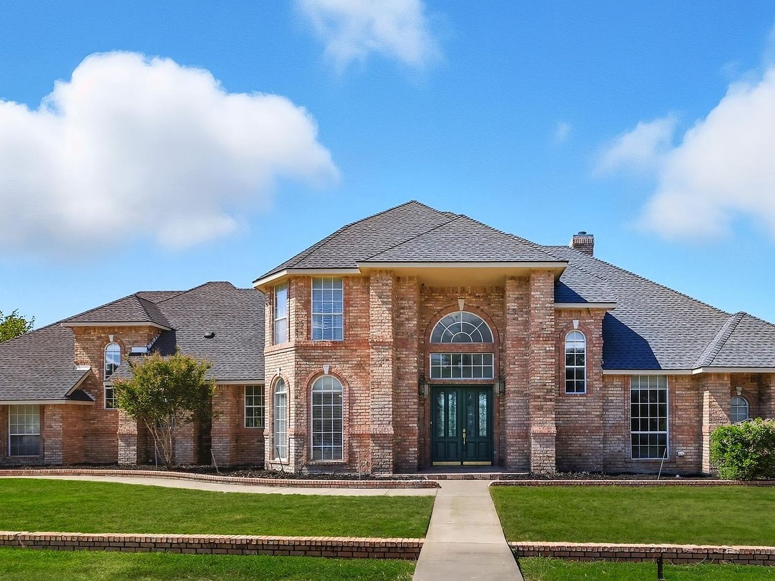 143 Lakeview Dr Aledo, TX 76008 - Thumbnail 3