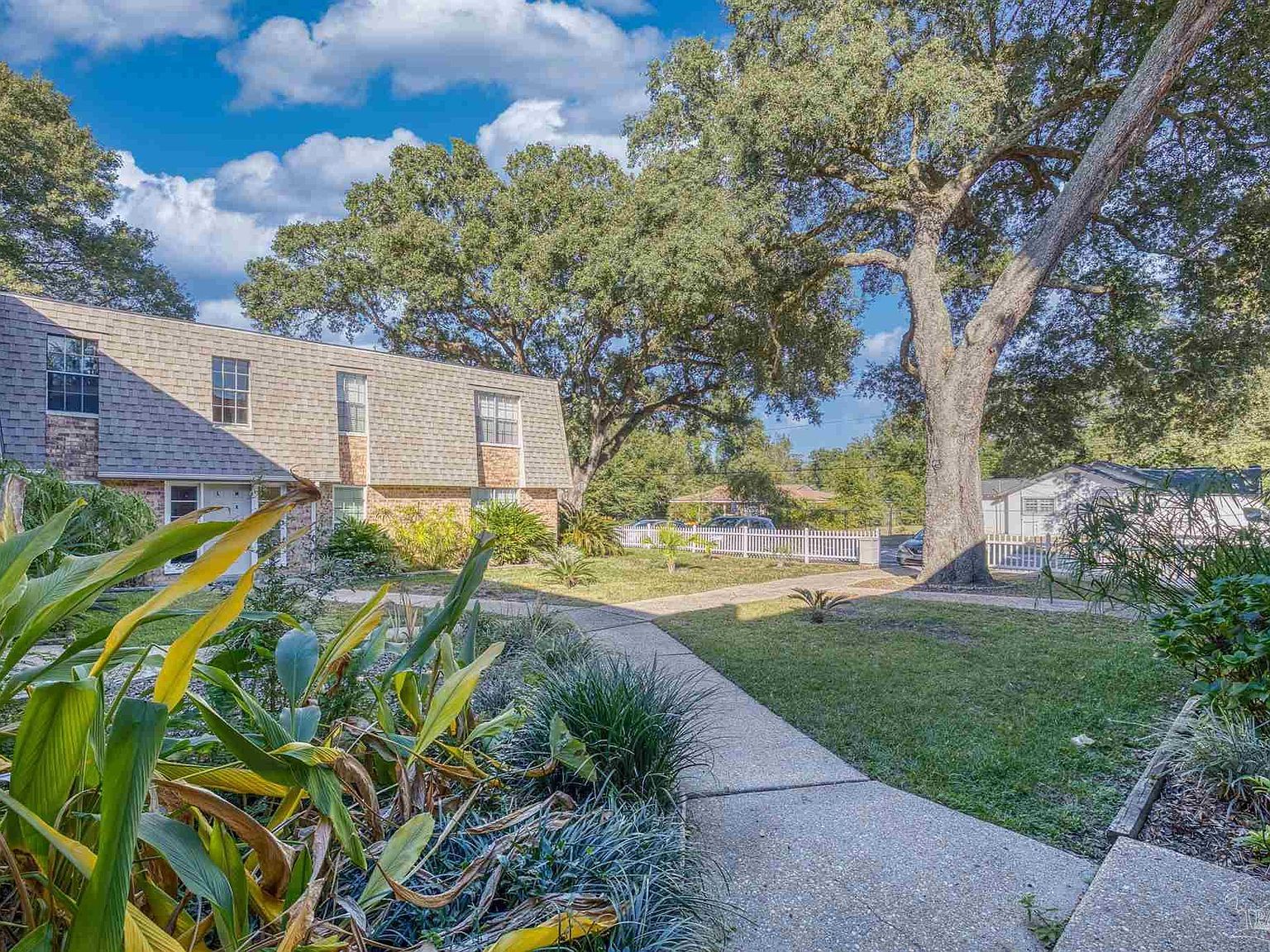 8101 Tippin Ave APT D Pensacola, FL 32514 - Thumbnail 3