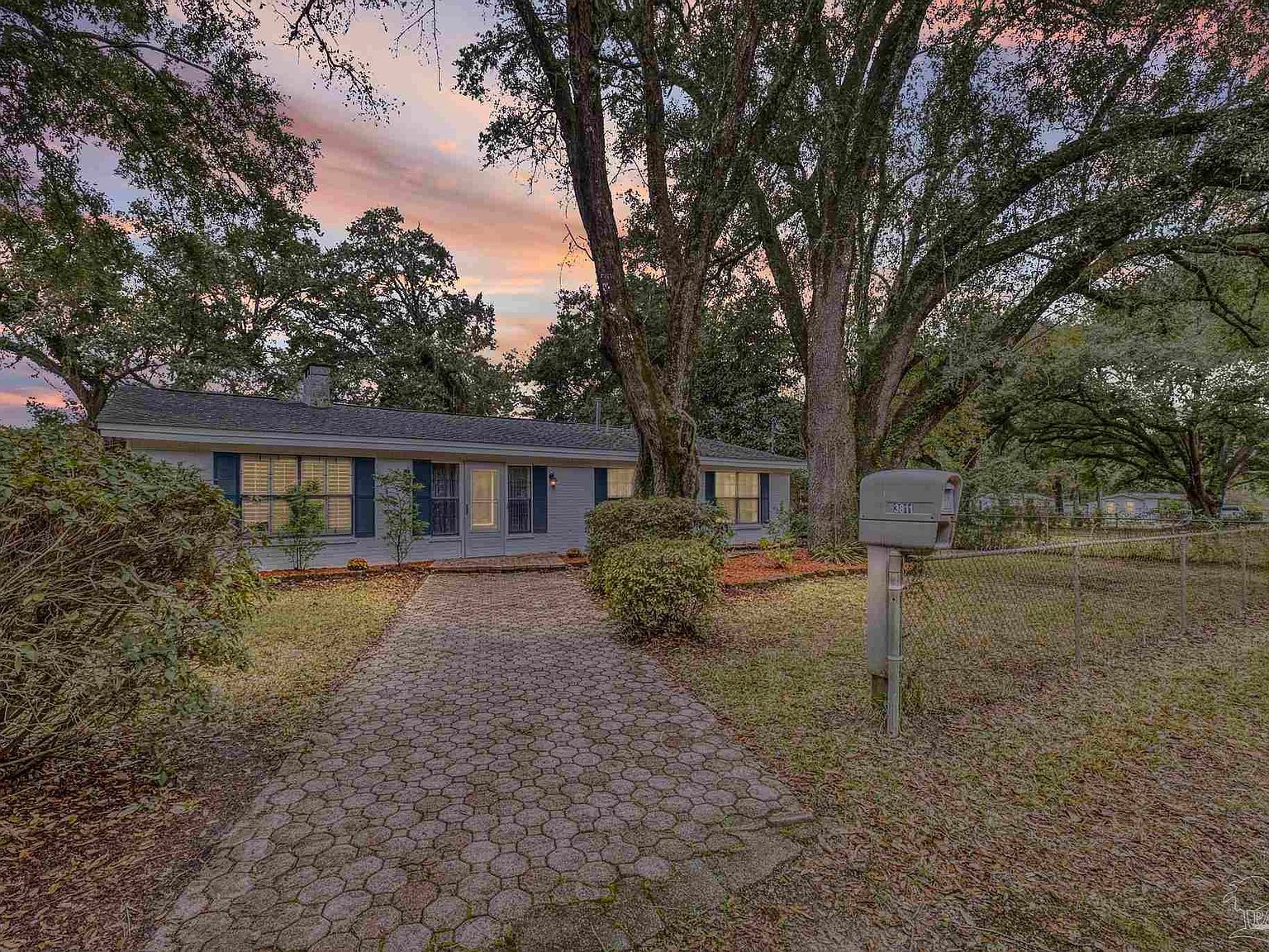 3811 Wilkes St Pace, FL 32571 - Thumbnail 3