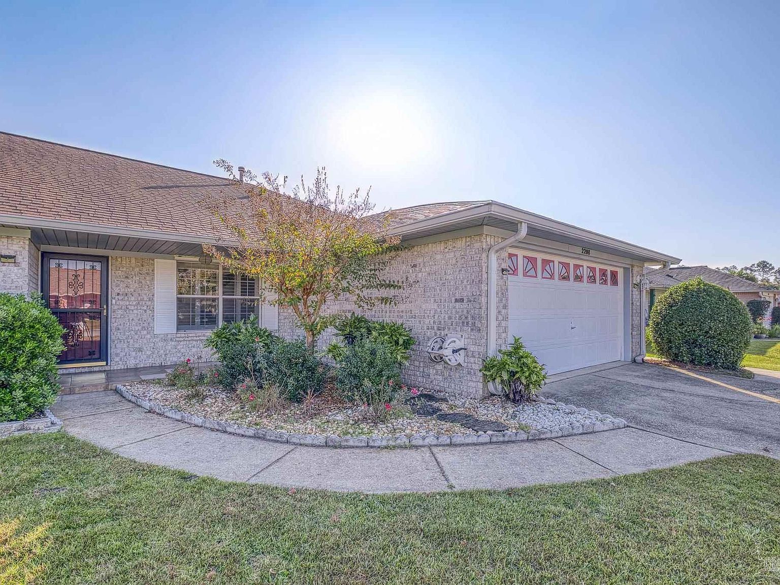 2208 Blue Lake Dr Pensacola, FL 32506 - Thumbnail 3