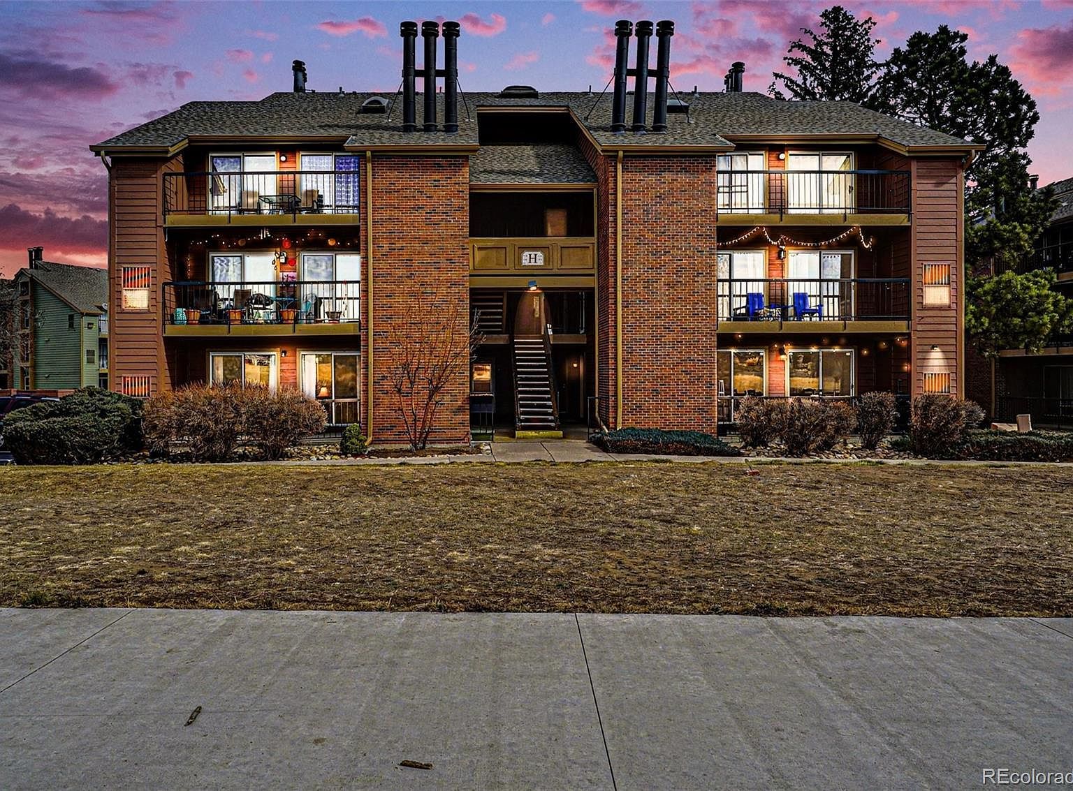 4899 S Dudley St APT H8 Littleton, CO 80123 - Thumbnail 3