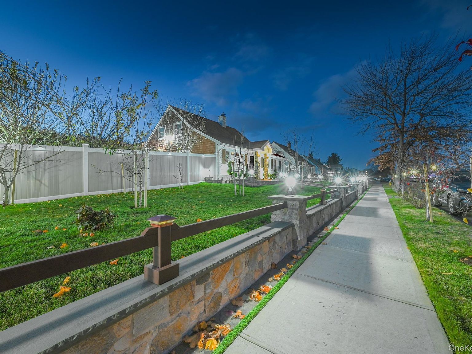 38 Quarry Ln Levittown, NY 11756 - Thumbnail 3