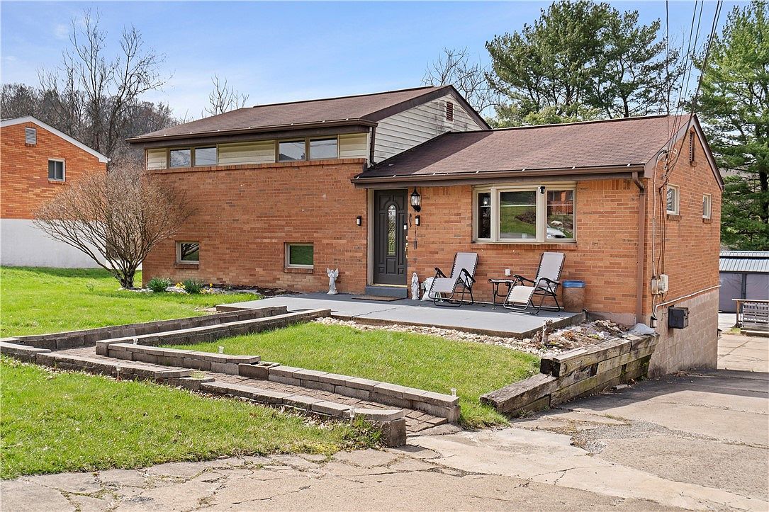 115 Rene Dr Glenshaw, PA 15116 - Thumbnail 3