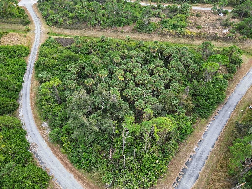 Canyon Ter North Port, FL 34288 - Thumbnail 3