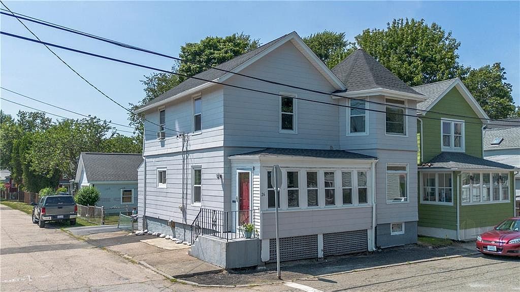 26 Prescott Hall Rd Newport, RI 02840 - Thumbnail 3