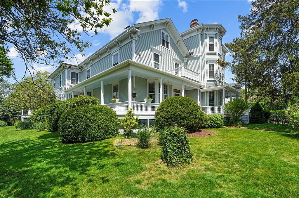 32 Catherine St #A Newport, RI 02840 - Thumbnail 3