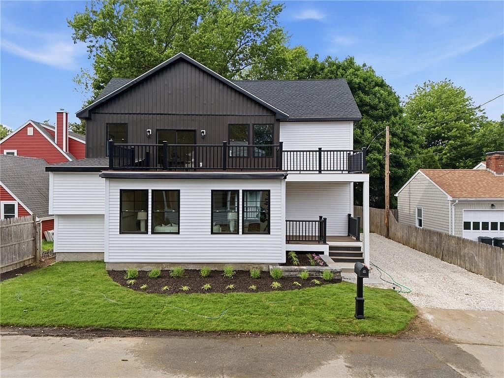 42 Orchard Ave Barrington, RI 02806 - Thumbnail 3