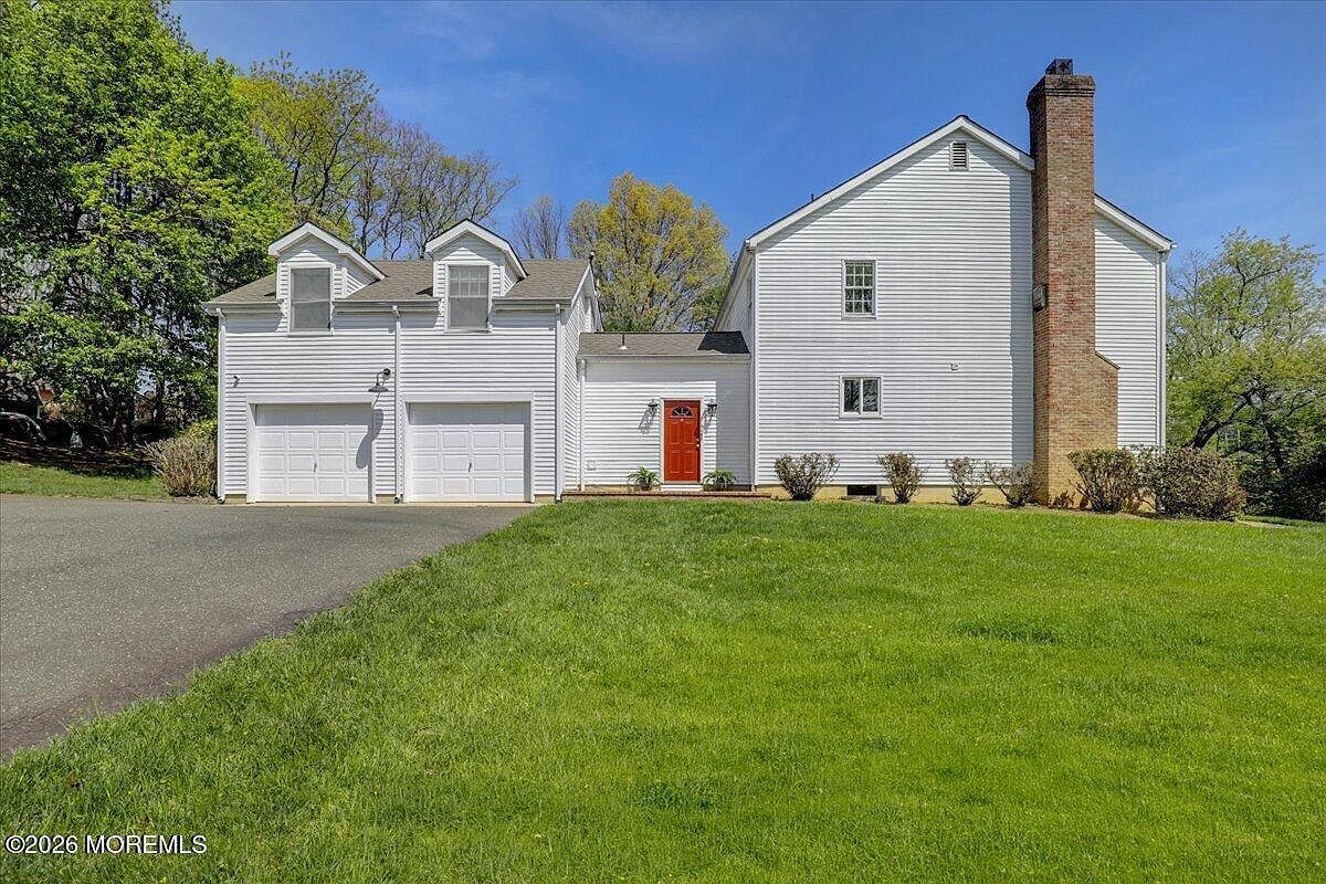 4 Takolusa Dr Holmdel, NJ 07733 - Thumbnail 3