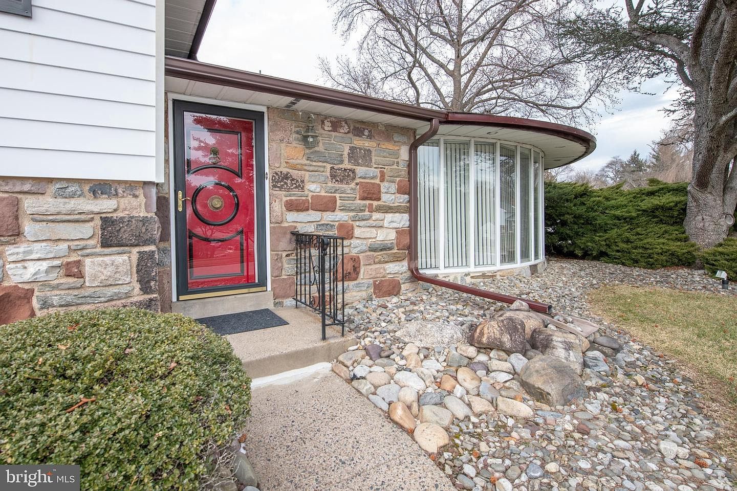 1180 Ballytore Rd Huntingdon Valley, PA 19006 - Thumbnail 3