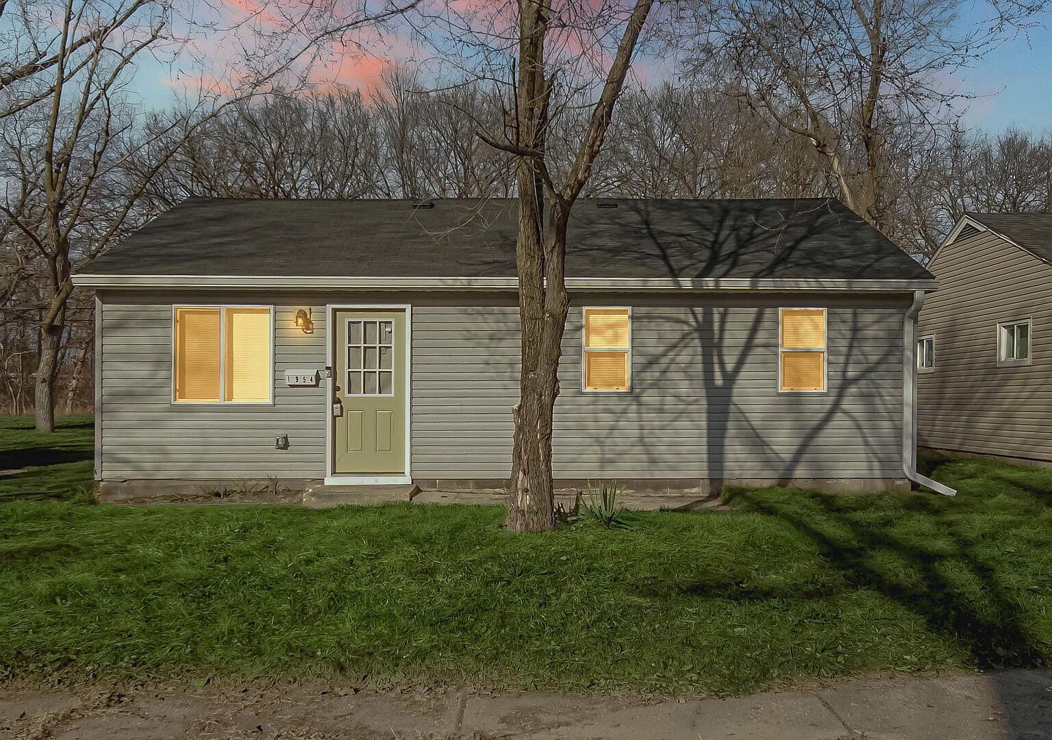 1954 Central Dr Gary, IN 46407 - Thumbnail 3