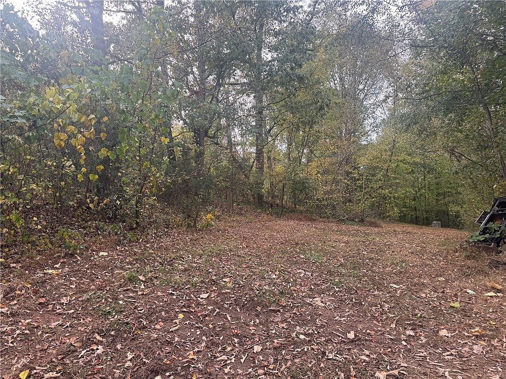 110 Holly Creek Dr Greer, SC 29651 - Thumbnail 3