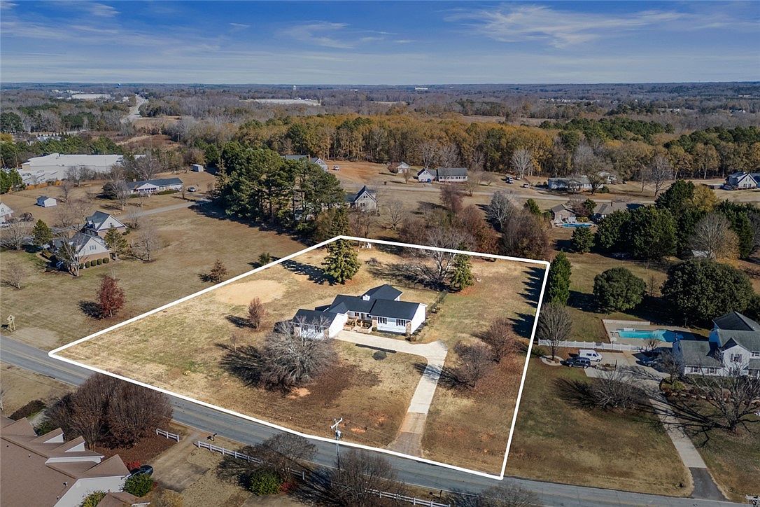 3505 Hopewell Rd Anderson, SC 29621 - Thumbnail 3