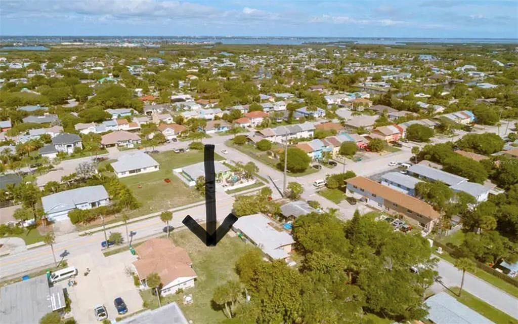 315 S Brevard Ave #15 Cocoa Beach, FL 32931 - Thumbnail 3