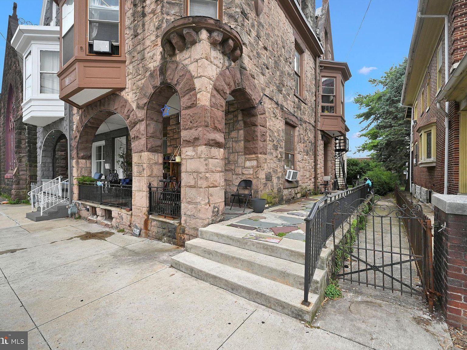 1330 Perkiomen Ave Reading, PA 19602 - Thumbnail 3