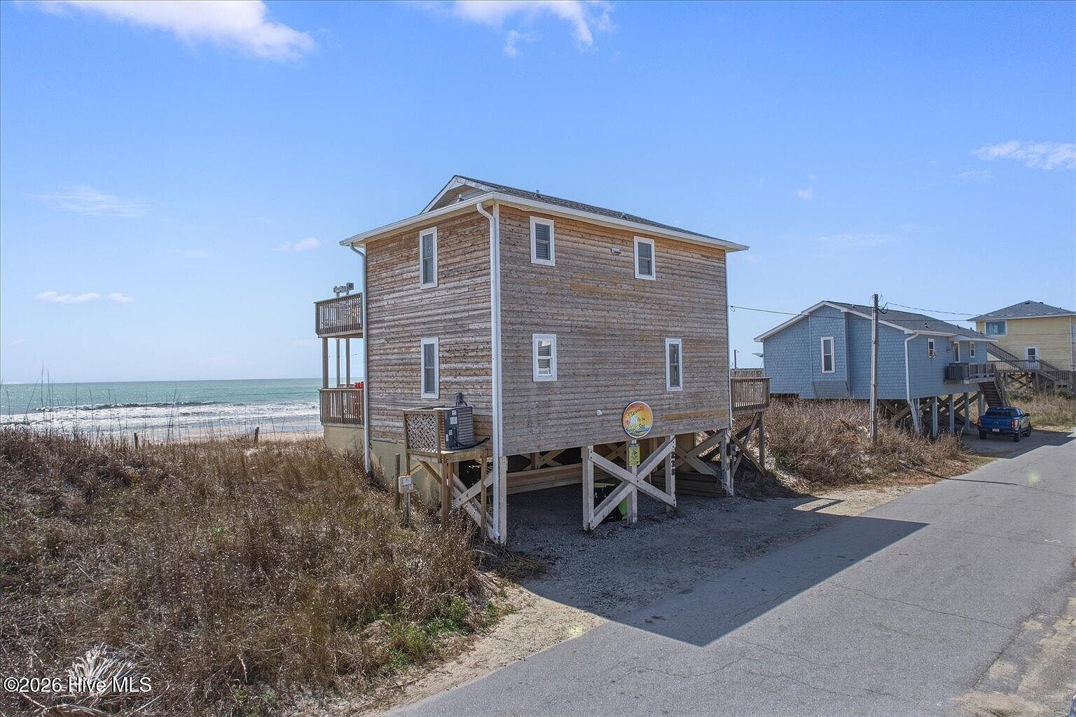 238 Topsail Rd North Topsail Beach, NC 28460 - Thumbnail 3
