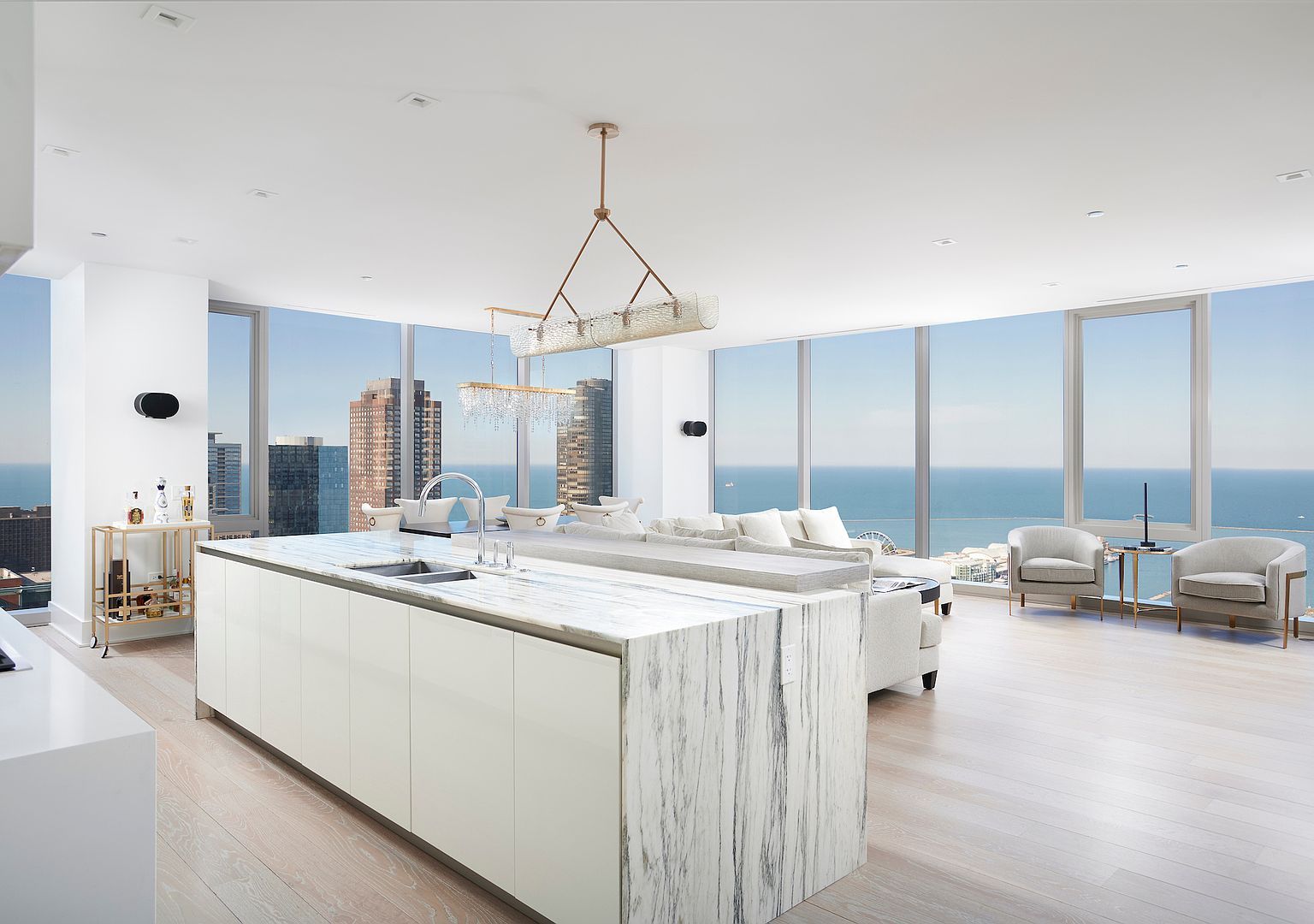363 E Wacker Dr #3608 Chicago, IL 60601 - Thumbnail 3