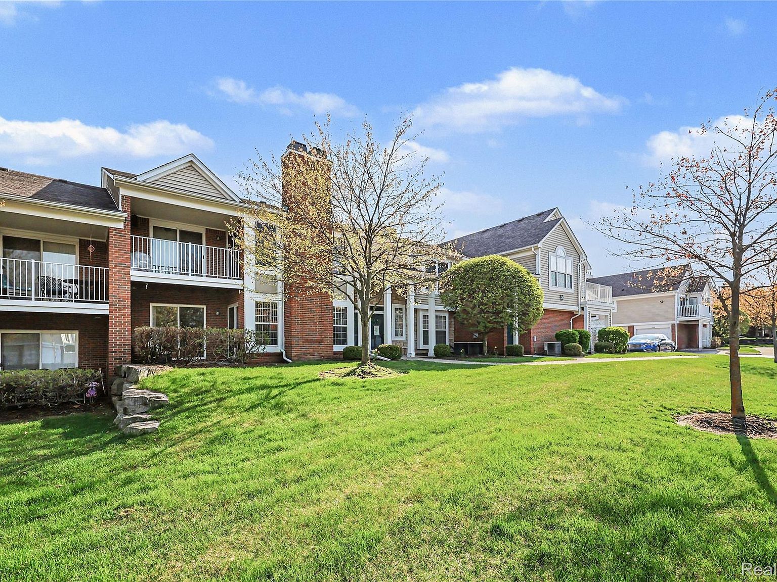 4578 Berkshire Dr Sterling Heights, MI 48314 - Thumbnail 3
