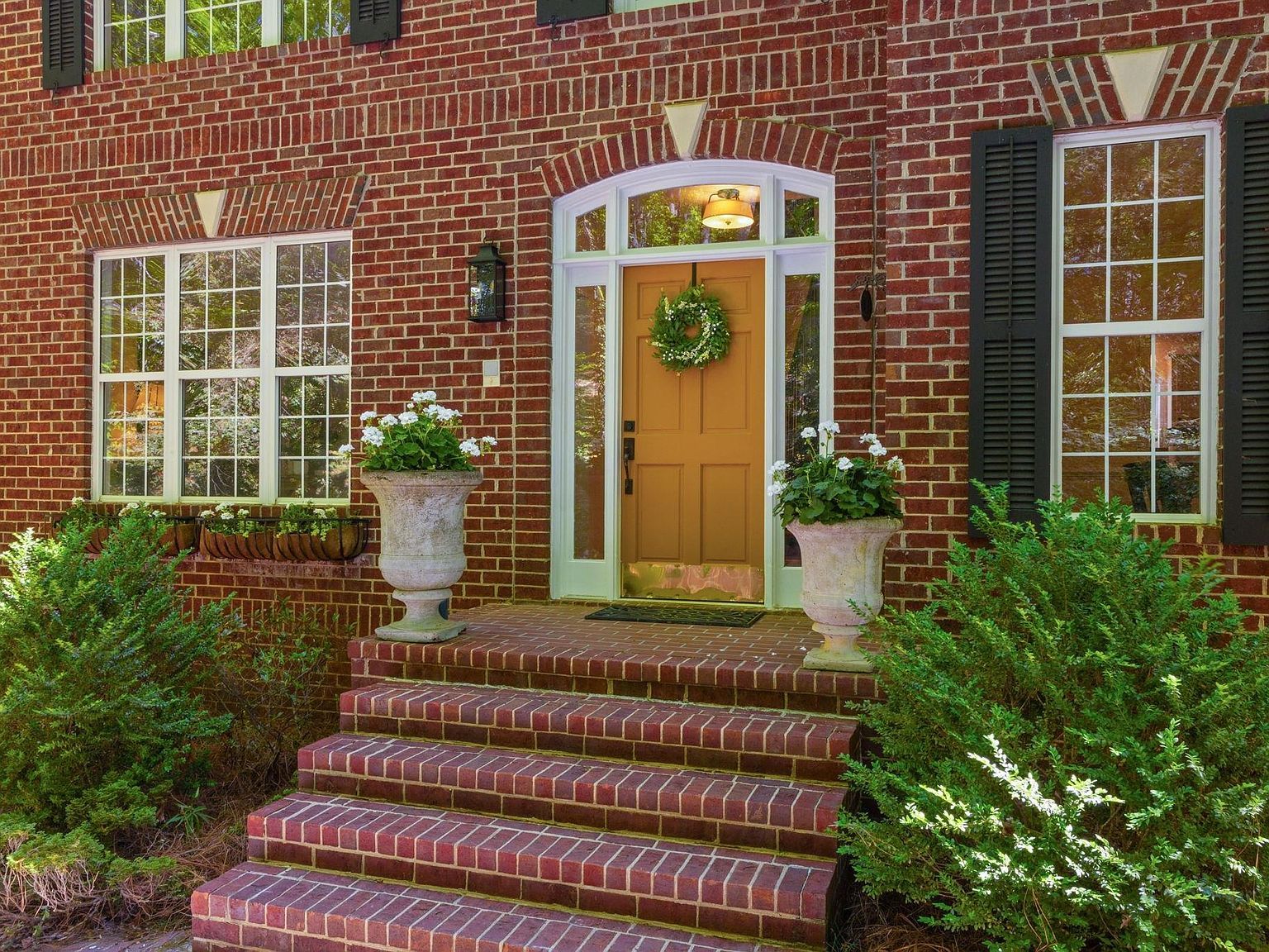 24 Hawk Nest Rd Travelers Rest, SC 29690 - Thumbnail 3