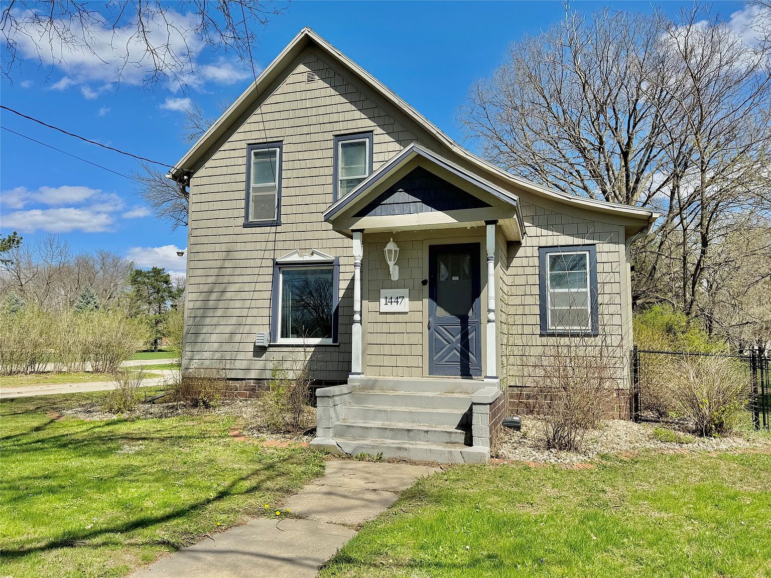 1447 N Carolina Ave Mason City, IA 50401 - Thumbnail 3