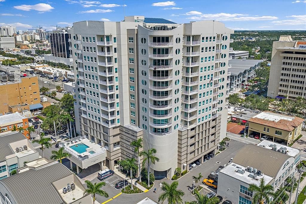 1771 Ringling Blvd UNIT 703 Sarasota, FL 34236 - Thumbnail 3