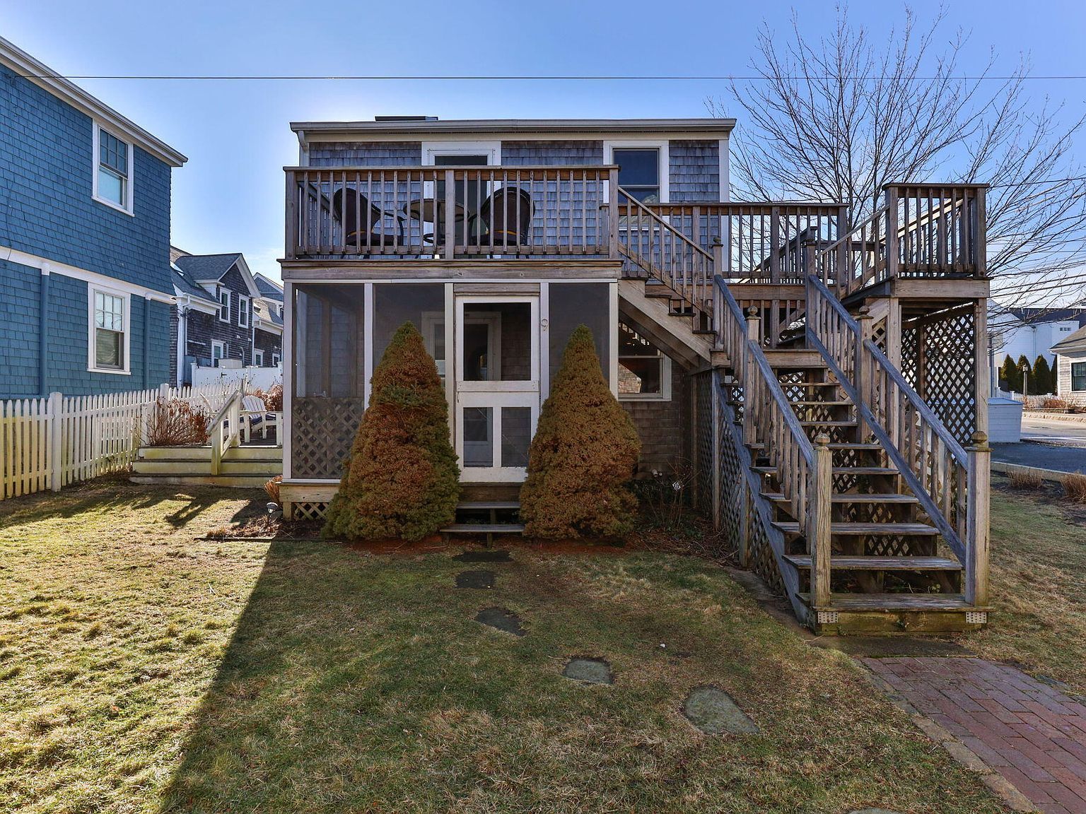 49 Bradford St APT 9 Provincetown, MA 02657 - Thumbnail 3