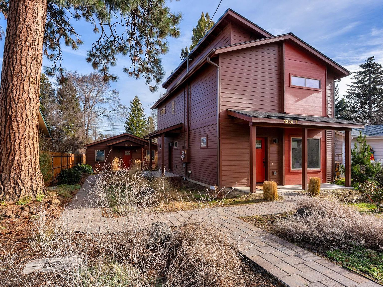 1224 NW Union St #1 & 2 Bend, OR 97703 - Thumbnail 3