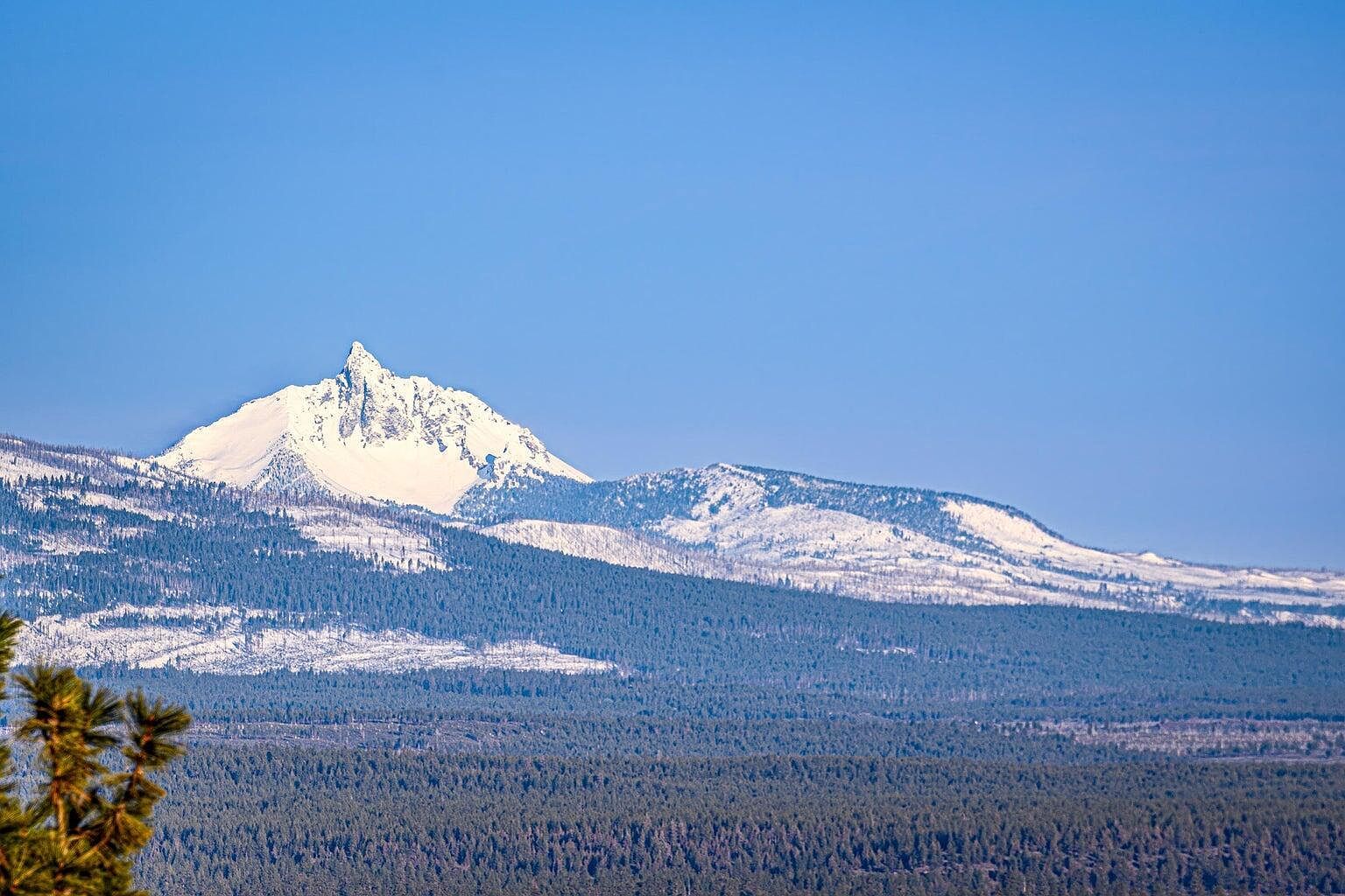 3063 NW Duffy Dr Bend, OR 97703 - Thumbnail 3