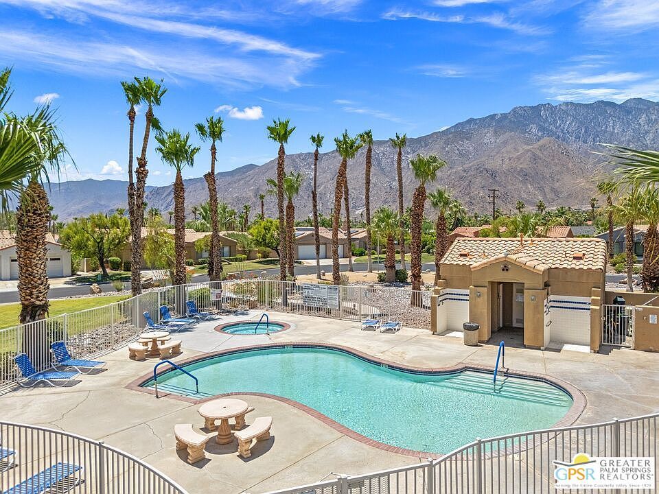 647 Poppy St Palm Springs, CA 92262 - Thumbnail 3